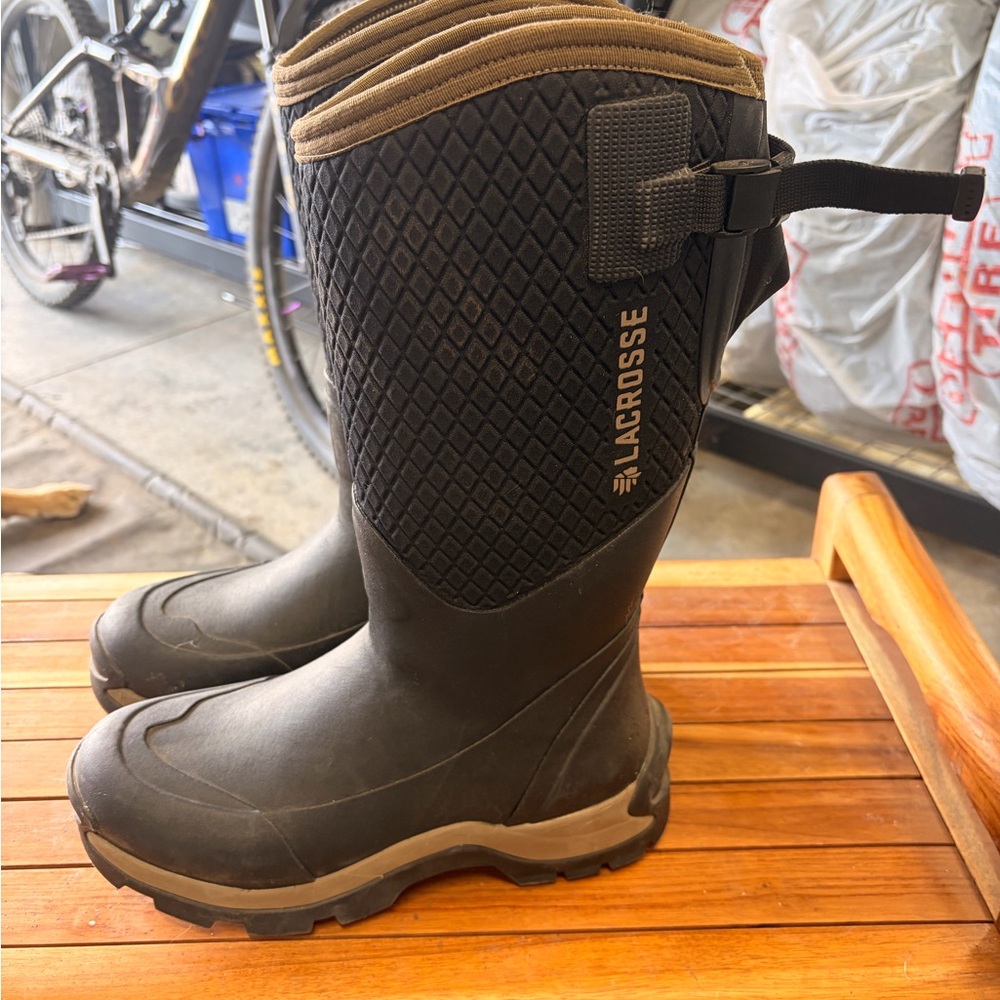 LaCrosse Black and Brown Winter Boots - Picture 2 of 5